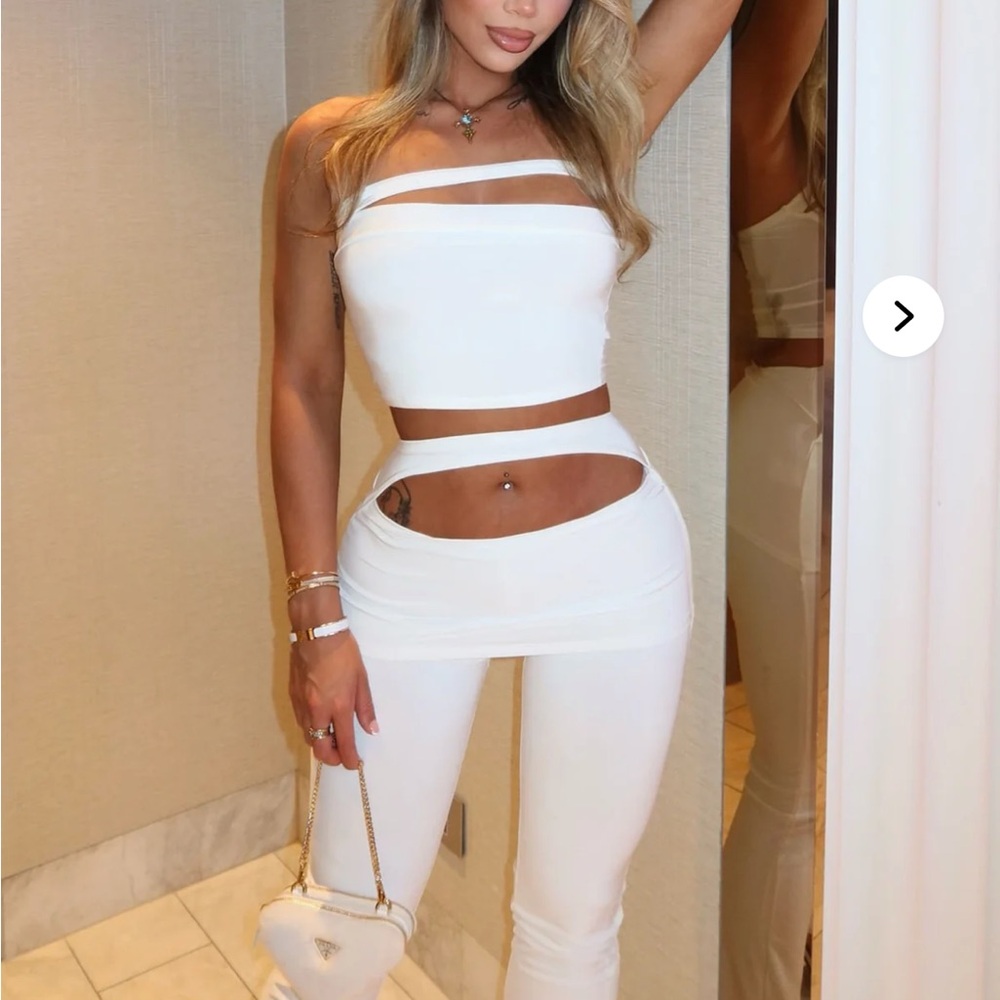 White Women's 2 piece set